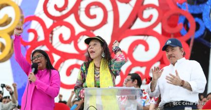 40/19 ¡Siempre Más Allá! celebrando la esperanza, el amor y la paz