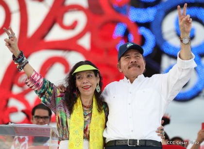 40/19 ¡Siempre Más Allá! celebrando la esperanza, el amor y la paz