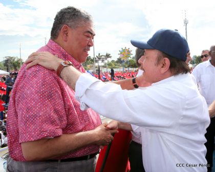 40/19 ¡Siempre Más Allá! celebrando la esperanza, el amor y la paz