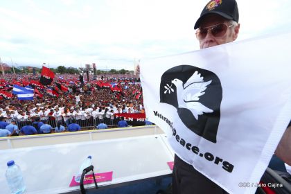 40/19 ¡Siempre Más Allá! celebrando la esperanza, el amor y la paz