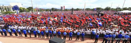 40/19 ¡Siempre Más Allá! celebrando la esperanza, el amor y la paz