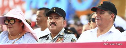 40/19 ¡Siempre Más Allá! celebrando la esperanza, el amor y la paz