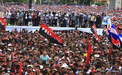 40/19 ¡Siempre Más Allá! celebrando la esperanza, el amor y la paz