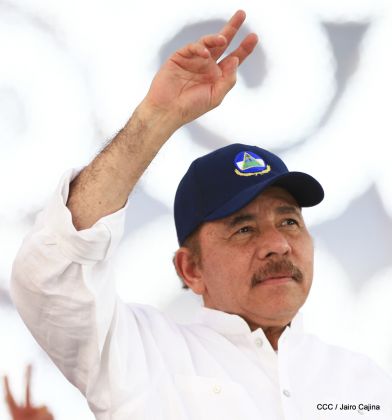 40/19 ¡Siempre Más Allá! celebrando la esperanza, el amor y la paz