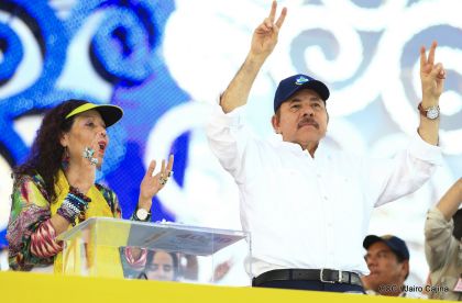 40/19 ¡Siempre Más Allá! celebrando la esperanza, el amor y la paz