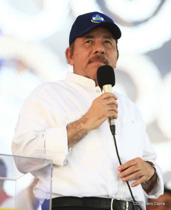 40/19 ¡Siempre Más Allá! celebrando la esperanza, el amor y la paz