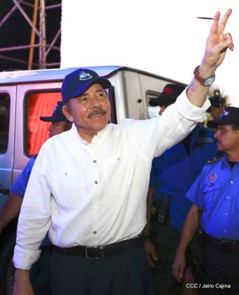 40/19 ¡Siempre Más Allá! celebrando la esperanza, el amor y la paz