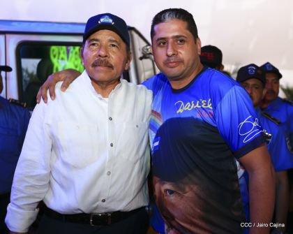 40/19 ¡Siempre Más Allá! celebrando la esperanza, el amor y la paz