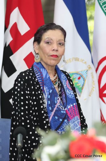 Encuentro del presidente Daniel Ortega y la compañera Rosario Murillo con el canciller de Irán