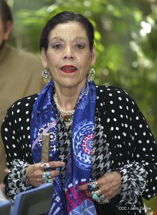 Encuentro del presidente Daniel Ortega y la compañera Rosario Murillo con el canciller de Irán