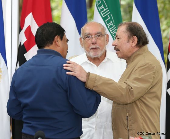 Encuentro del presidente Daniel Ortega y la compañera Rosario Murillo con el canciller de Irán