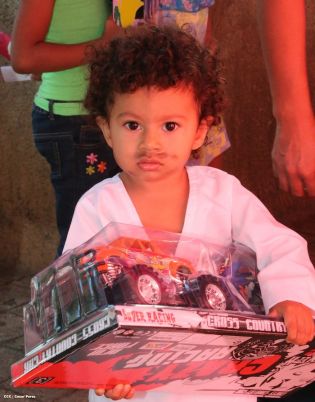 Familias participan en último día del novenario al Niño Dios