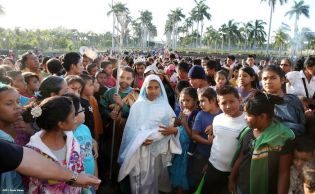 Familias participan en último día del novenario al Niño Dios