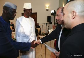 Entrega de cartas credenciales de siete nuevos Embajadores