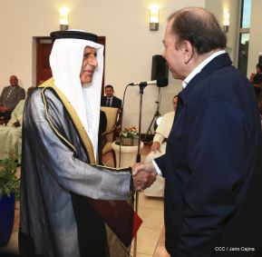 Entrega de cartas credenciales de siete nuevos Embajadores