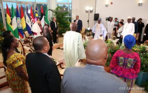 Entrega de cartas credenciales de siete nuevos Embajadores