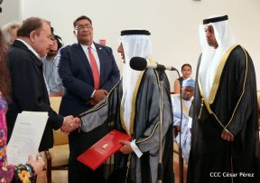 Entrega de cartas credenciales de siete nuevos Embajadores