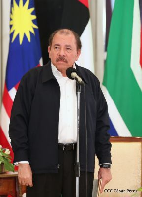 Entrega de cartas credenciales de siete nuevos Embajadores