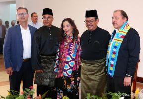 Entrega de cartas credenciales de siete nuevos Embajadores