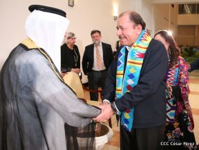 Entrega de cartas credenciales de siete nuevos Embajadores