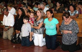 Misa del Gallo en Catedral de Managua