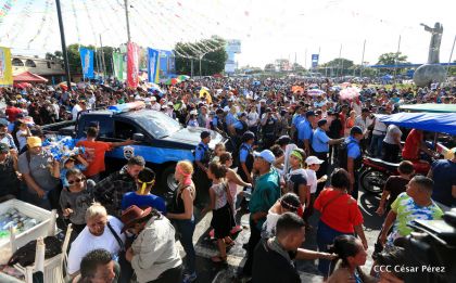 ¡Vamos a Bailar, Vamos a Cantar, a Santo Domingo de Guzmán!