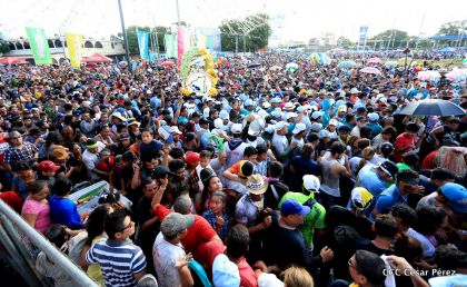 ¡Vamos a Bailar, Vamos a Cantar, a Santo Domingo de Guzmán!