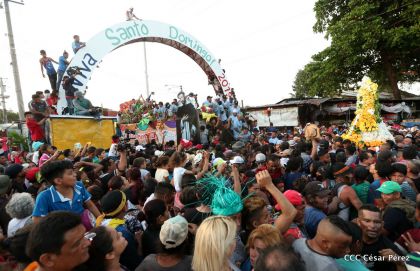 ¡Vamos a Bailar, Vamos a Cantar, a Santo Domingo de Guzmán!