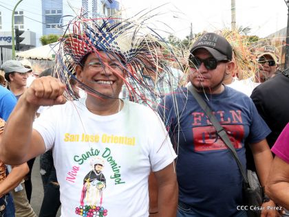 ¡Vamos a Bailar, Vamos a Cantar, a Santo Domingo de Guzmán!