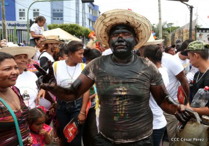 ¡Vamos a Bailar, Vamos a Cantar, a Santo Domingo de Guzmán!