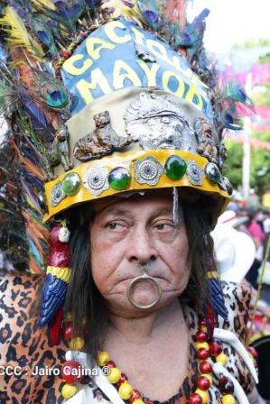 ¡Vamos a Bailar, Vamos a Cantar, a Santo Domingo de Guzmán!