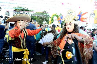 ¡Vamos a Bailar, Vamos a Cantar, a Santo Domingo de Guzmán!