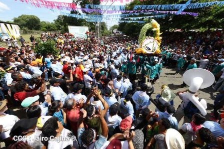 ¡Vamos a Bailar, Vamos a Cantar, a Santo Domingo de Guzmán!