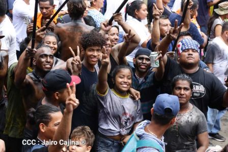¡Vamos a Bailar, Vamos a Cantar, a Santo Domingo de Guzmán!