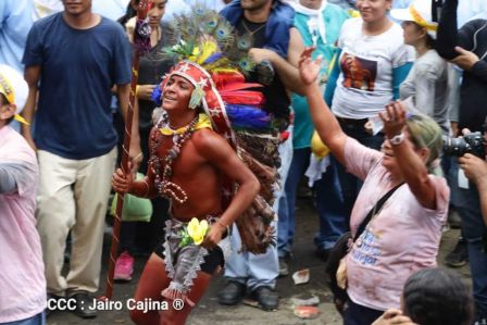 ¡Vamos a Bailar, Vamos a Cantar, a Santo Domingo de Guzmán!