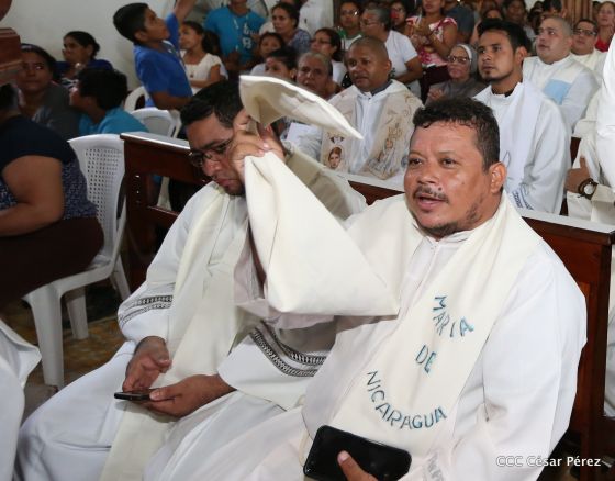 Familias católicas de Occidente despiden a Monseñor Bosco Vivas Robelo