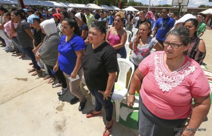 Reclusos reciben beneficio de convivencia familiar en Nicaragua