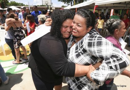 Reclusos reciben beneficio de convivencia familiar en Nicaragua