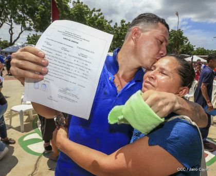 Reclusos reciben beneficio de convivencia familiar en Nicaragua