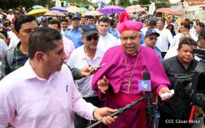 Monseñor René Sándigo asume como nuevo obispo de León y Chinandega