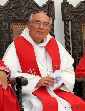Monseñor René Sándigo asume como nuevo obispo de León y Chinandega