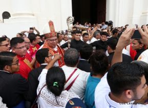 Monseñor René Sándigo asume como nuevo obispo de León y Chinandega