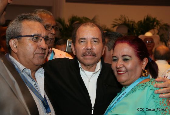 Presidente Daniel con diputados del Parlamento Centroamericano