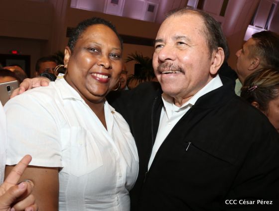 Presidente Daniel con diputados del Parlamento Centroamericano