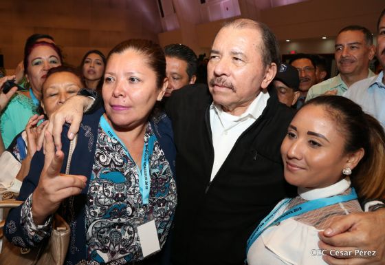 Presidente Daniel con diputados del Parlamento Centroamericano