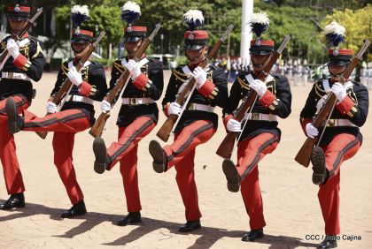 Exhibición de fantasía militar en homenaje al 40 aniversario del Ejército de Nicaragua