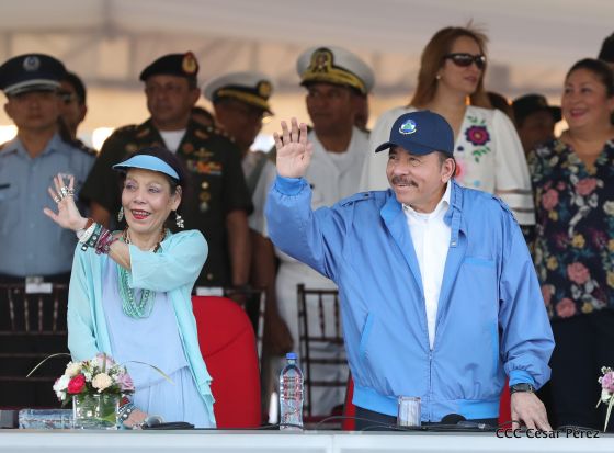Desfile Militar "Pueblo Ejército"