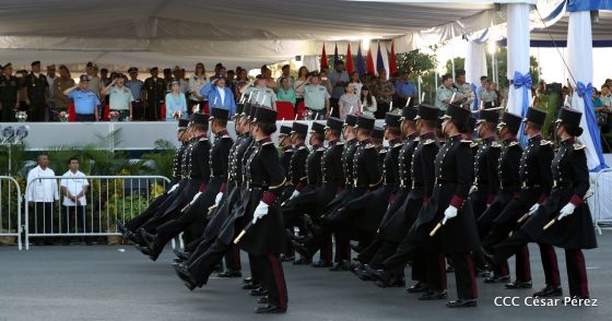 Desfile Militar "Pueblo Ejército"