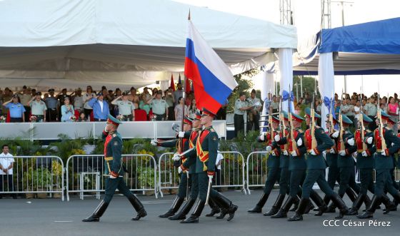 Desfile Militar "Pueblo Ejército"