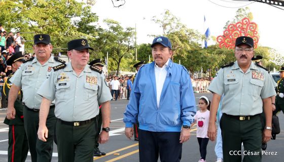 Desfile Militar "Pueblo Ejército"
